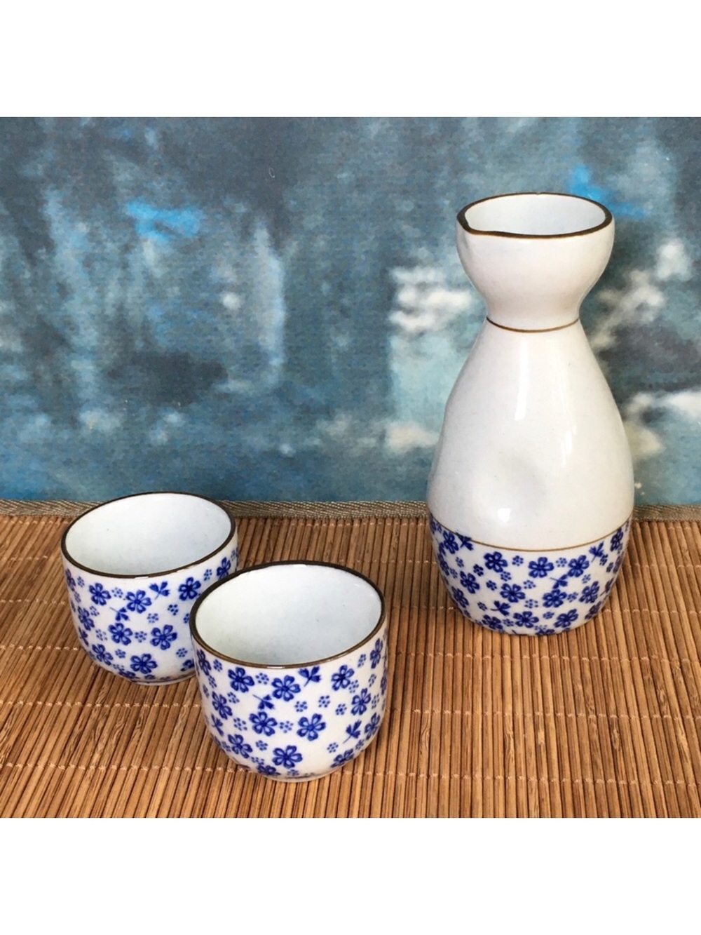 Traditional Style Blue Flowers Ceramic Sake Set with Carafe & 2 Cups